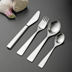 STELTON BESTIKKSETT, 24 DELER Hot