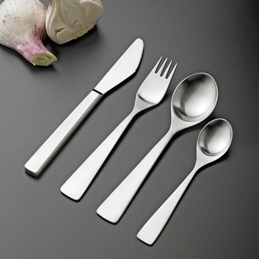 STELTON BESTIKKSETT, 24 DELER Hot