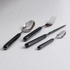 CHRISTIANIA 1739 Bari Bestikksett 16 Deler Sort