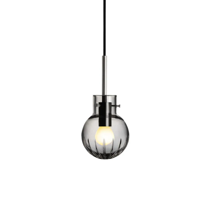 HADELAND GLASSVERK Krystallkule Taklampe Stor Stjerne Røkgrå Hot