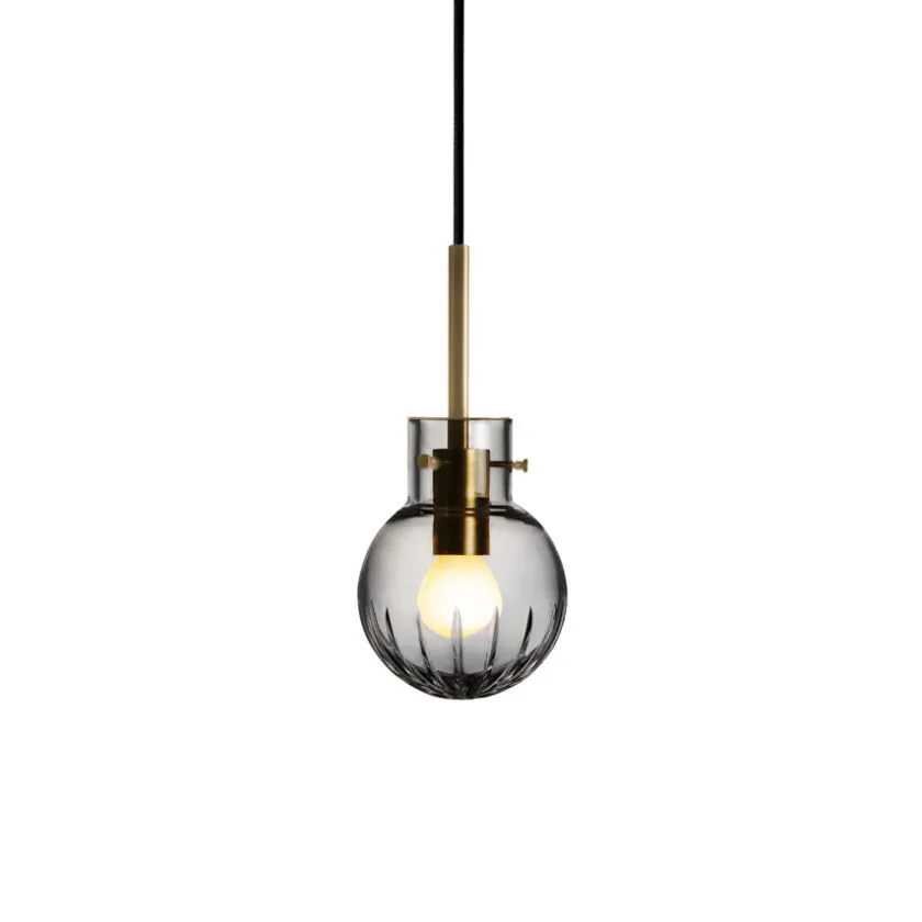 HADELAND GLASSVERK Krystallkule Taklampe Stor Stjerne Røkgrå Hot