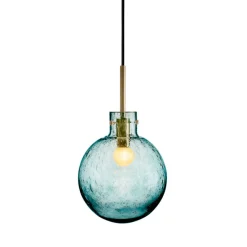 HADELAND GLASSVERK Krystallkule Taklampe Soda Blågrønn Outlet