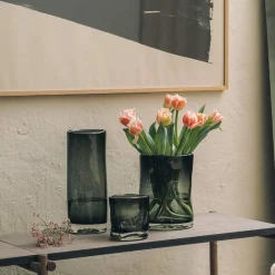 HADELAND GLASSVERK Sine Vase 20,5x16cm Røkgrå