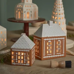 KÄHLER DESIGN Kähler Gingerbread Lyshus Medium Brun Hot