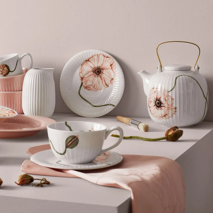 KÄHLER DESIGN Kähler Hammershøi Poppy Tekopp m/Skål 38cl Hvit m/Dekor Clearance