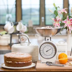 Lifetime Brands Europe ltd Kitchencraft Retro Kjøkkenvekt Krem Sale