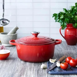 LE CREUSET Støpejernsgryte 4,2L/24cm Cerise New