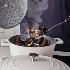 Lifetime Brands Europe ltd Masterclass Cast Aluminium Gryte 4L Krem Clearance