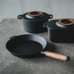 FISKARS Norden Støpejernspanne 24cm Clearance