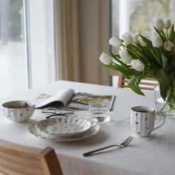 NOVA Lilly Asjett m/Blomster og Gullkant 21cm Hvit Best