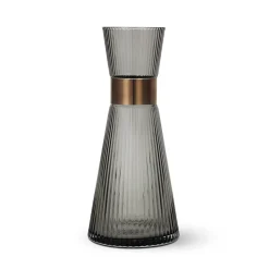 ROSENDAHL Grand Cru Vannkaraffel m/Riller 1L Grå Online