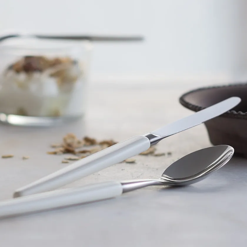 SKAUGUM BESTIKK Hvit Spisekniv Best